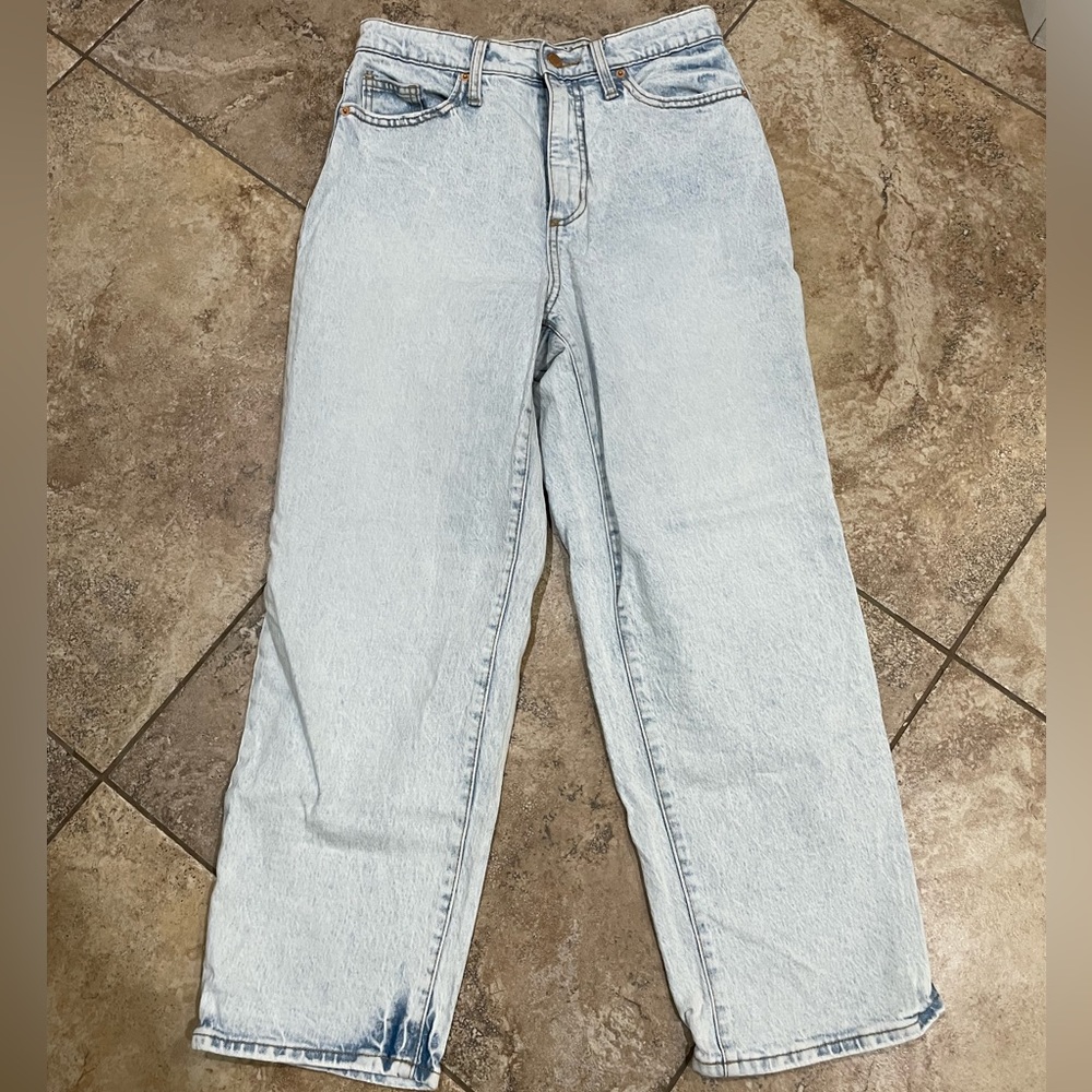 Light Wash Jeans